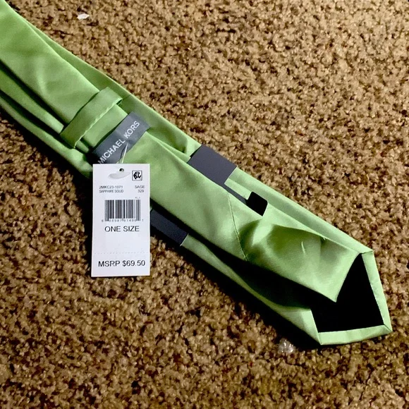 Michael Kors Light Green Necktie - Picture 3 of 3